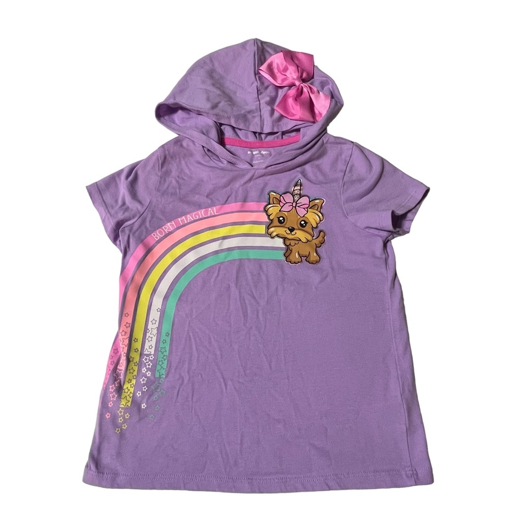 JoJo Siwa’s BoBo short sleeve size 7 with rainbow design, a pink bow on hoodie